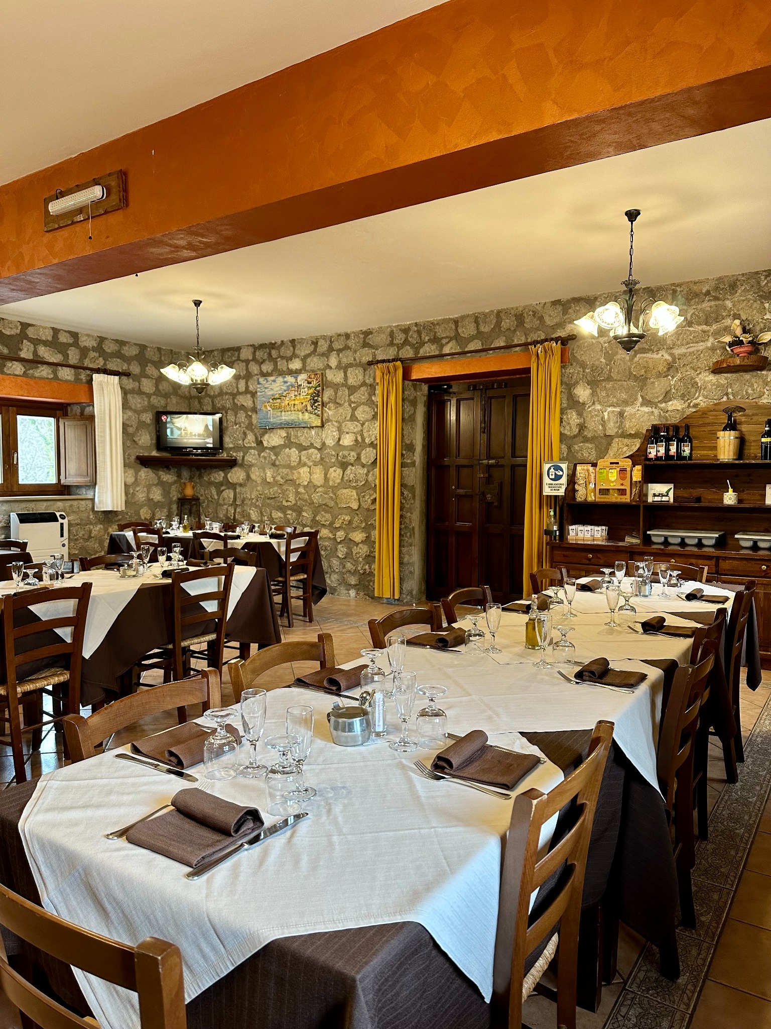Sala ristorante agriturismo